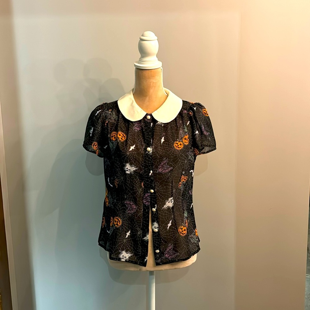 Sheer Halloween themed round collar blouse.
